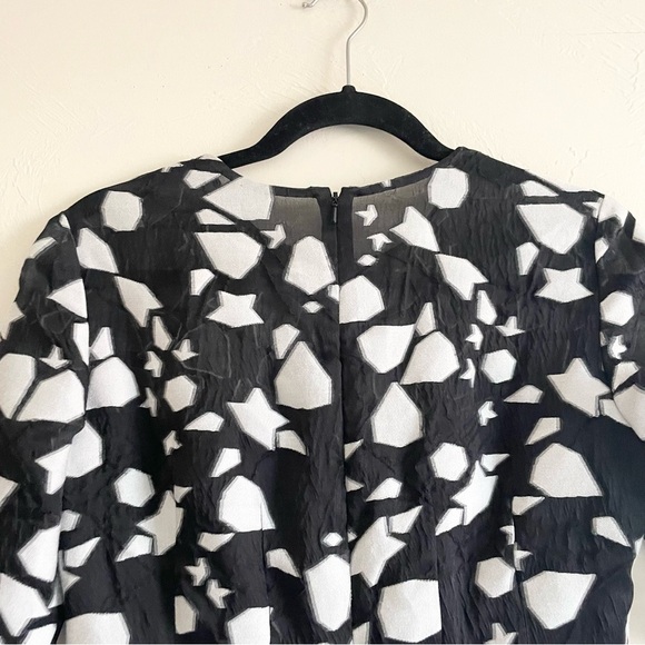 LELA ROSE Black White Embroidered Short Sleeved Midi Length Cocktail Dress 2 - Picture 3 of 9